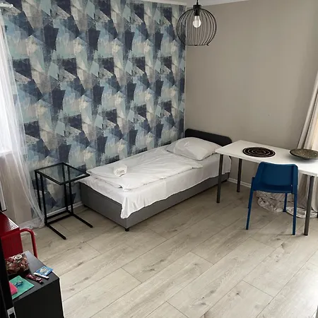 Aviendo Βρότσλαβ