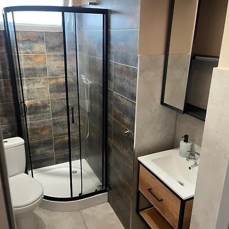 Aviendo ホステル *